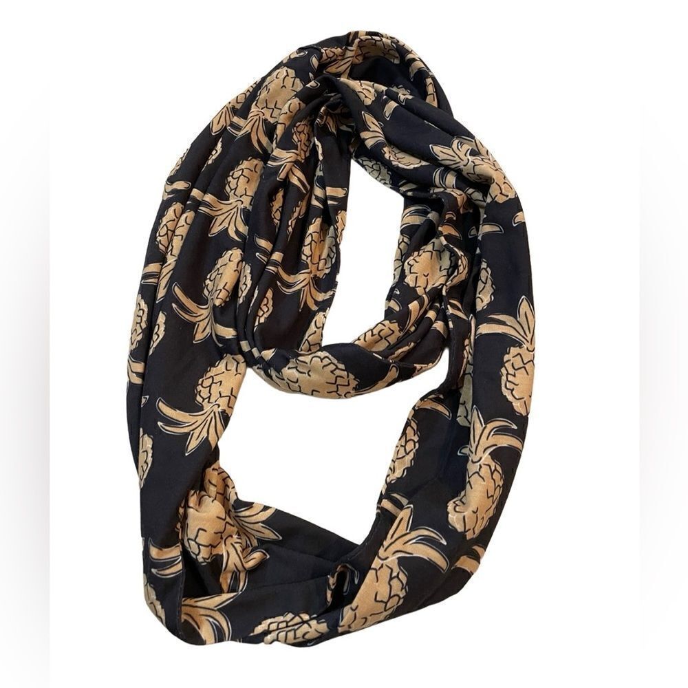 Simply Southern Pineapple Infinity Scarf - Picture 5 of 9